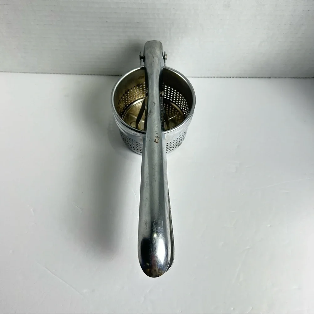Garlic Press Crusher Squeezer Masher Mincer Stainless Steel Manual Kitchen Tool